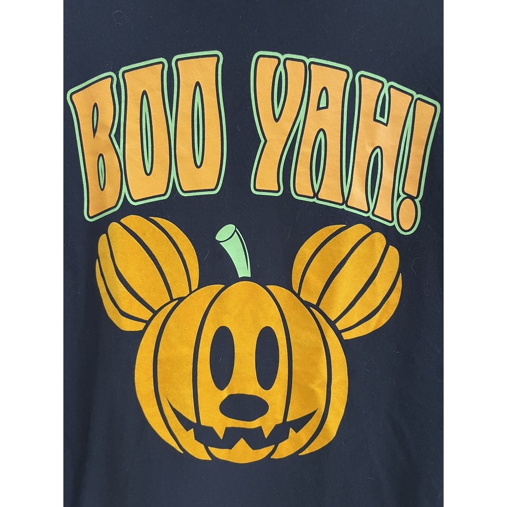 Disney Mickey Mouse Glow In The Dark Halloween Boo Yah Shirt Size Medium - Picture 2 of 4